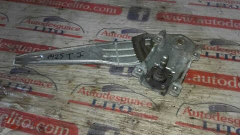 ELEVALUNAS TRASERO IZQUIERDO TOYOTA COROLLA (E12) 1.4 C monovolumen