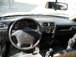 PILOTO TRASERO DERECHO OPEL VECTRA A - fotografía 2