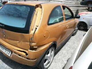 GUARNECIDO PUERTA DELANTERA IZQUIERDA OPEL CORSA C Blue Line - fotografía 2