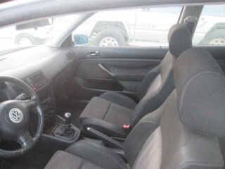 LUZ INTERIOR VOLKSWAGEN GOLF IV VARIANT (1J5)(05.1999) Highline - fotografía 3