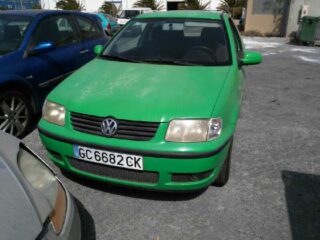 FARO DERECHO VOLKSWAGEN POLO III BERLINA (6N2) Trendline - fotografía 4