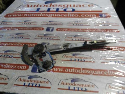 ELEVALUNAS DELANTERO IZQUIERDO TOYOTA LITE-ACE