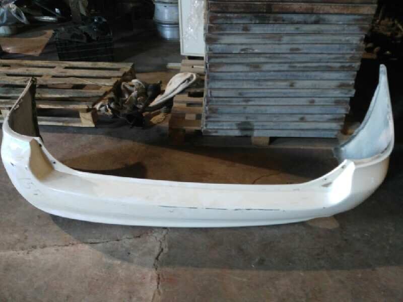 PARAGOLPES TRASERO TOYOTA COROLLA FAMILIAR (E12) 2.0 D-4D Linea Sol