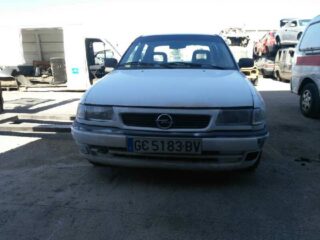 CAJA CAMBIOS OPEL ASTRA F BERLINA Básico - fotografía 3