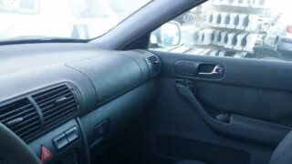 FARO IZQUIERDO AUDI A3 (8L) 1.8 Ambiente - fotografía 5