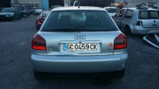 FARO IZQUIERDO AUDI A3 (8L) 1.8 Ambiente - fotografía 7