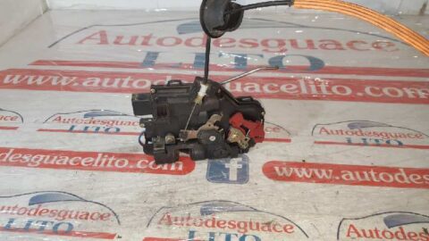 CERRADURA PUERTA TRASERA DERECHA AUDI A4 BERLINA (8E) 1.8 T