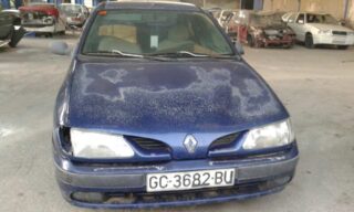 FARO DERECHO RENAULT MEGANE I CLASSIC (LA0) 1.4e RN - fotografía 3