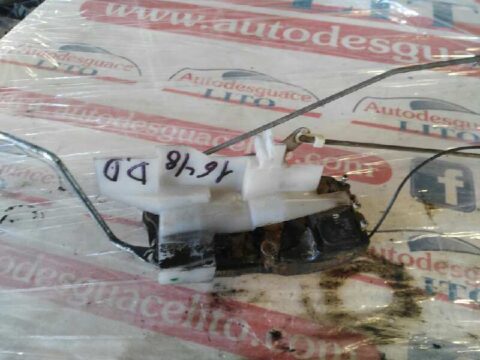 CERRADURA PUERTA DELANTERA DERECHA TOYOTA CARINA (T19) 2.0 Berlina