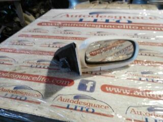 RETROVISOR DERECHO TOYOTA CARINA (T19) 2.0 Berlina - fotografía 1