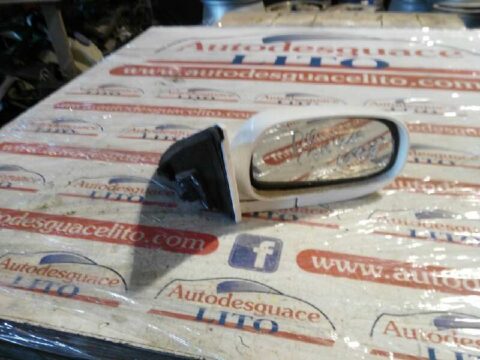 RETROVISOR DERECHO TOYOTA CARINA (T19) 2.0 Berlina