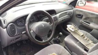 NO IDENTIFICADO RENAULT MEGANE I FASE 2 BERLINA (BA0) 1.4 16V Authentique - fotografía 6