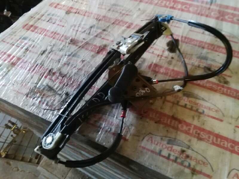 ELEVALUNAS DELANTERO DERECHO VOLKSWAGEN