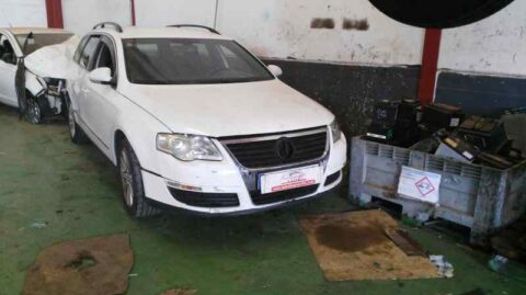 VOLANTE VOLKSWAGEN PASSAT VARIANT (3C5) Advance