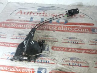 CERRADURA PUERTA TRASERA DERECHA TOYOTA RAV4 (A2) 1.8 Luna (2003-) - fotografía 1