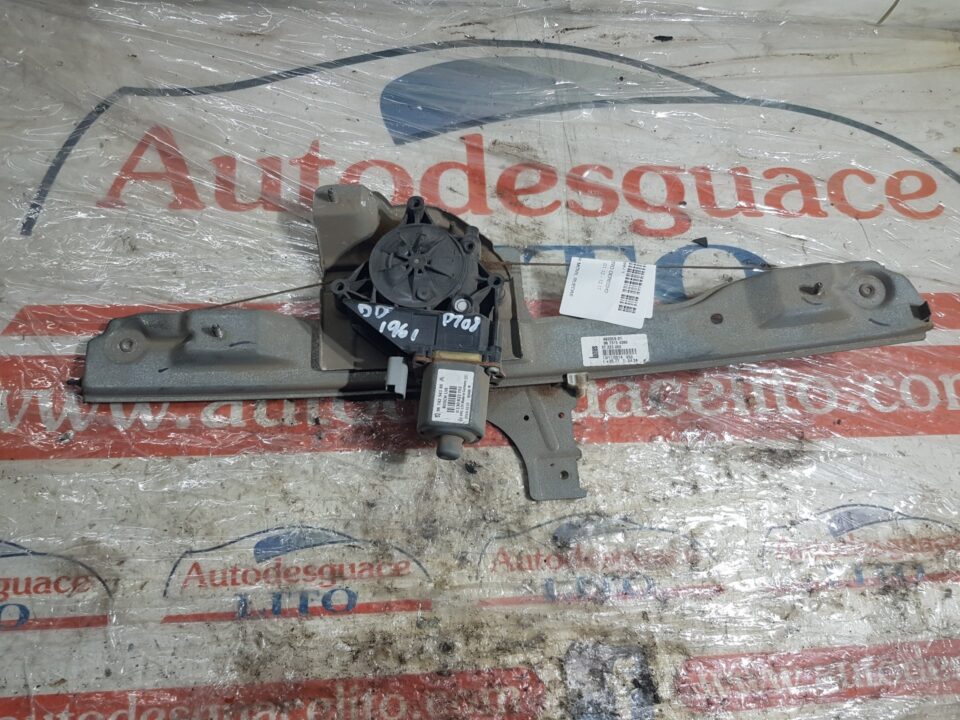 ELEVALUNAS DELANTERO DERECHO PEUGEOT 208 Active