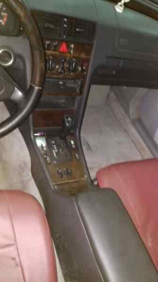 COMPRESOR AIRE ACONDICIONADO MERCEDES-BENZ CLASE C (BM 202) BERLINA 250 TD (202.128) - fotografía 8