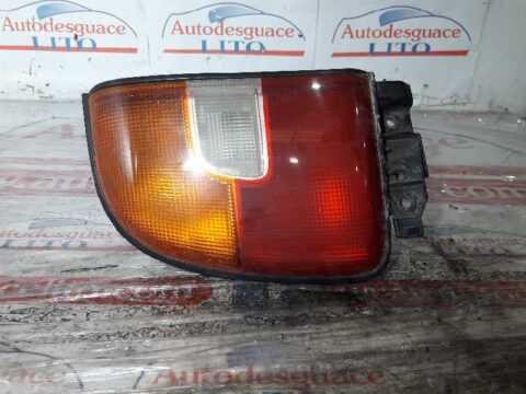 PILOTO TRASERO IZQUIERDO TOYOTA RAV4 FUNCRUISER (A1) Básico