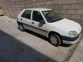 MANGUETA DELANTERA IZQUIERDA CITROEN SAXO 1.1 SX - fotografía 4