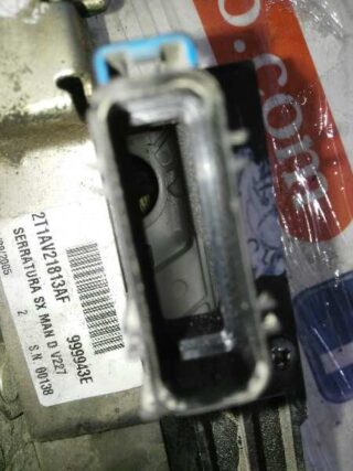CERRADURA PUERTA DELANTERA IZQUIERDA FORD TRANSIT CONNECT (TC7) Furgón FT 200S (2009-) - fotografía 4