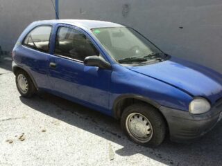 PILOTO TRASERO IZQUIERDO OPEL CORSA B Base - fotografía 3