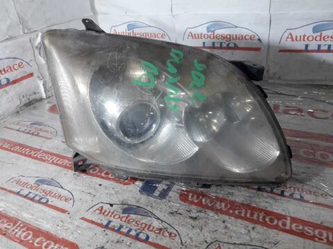 FARO DERECHO TOYOTA AVENSIS BERLINA (T25) 2.0 D4-D Executive Sedán (4-ptas)