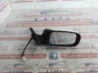 RETROVISOR DERECHO TOYOTA AVENSIS BERLINA (T25) 2.0 D4-D Executive Sedán (4-ptas) - fotografía 1