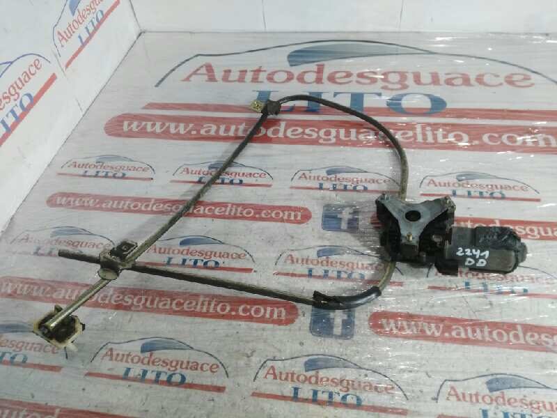 ELEVALUNAS DELANTERO DERECHO RENAULT