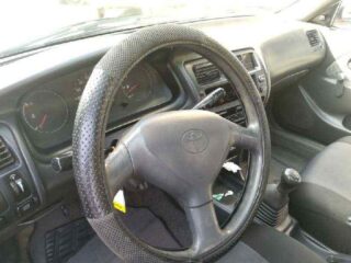 NO IDENTIFICADO TOYOTA COROLLA (E11) 2.0 D Linea Terra Sedán (4-ptas.) - fotografía 3