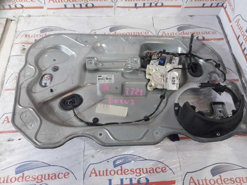 ELEVALUNAS DELANTERO IZQUIERDO FORD FOCUS BERLINA (CAP) Ghia