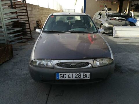 NO IDENTIFICADO FORD FIESTA BERLINA Básico