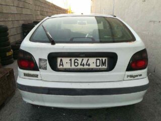 NO IDENTIFICADO RENAULT MEGANE I BERL. BERL. CON PORTÓN (BA0) 1.9 D Alize - fotografía 8