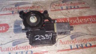 MOTOR ELEVALUNAS TRASERO IZQUIERDO VOLKSWAGEN POLO V (6R1) Advance - fotografía 1