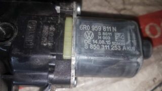 MOTOR ELEVALUNAS TRASERO IZQUIERDO VOLKSWAGEN POLO V (6R1) Advance - fotografía 4