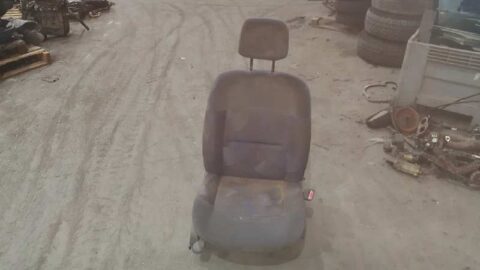 ASIENTO DELANTERO DERECHO RENAULT CLIO II FASE II (BCB0) Authentique