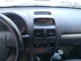 ASIENTO DELANTERO DERECHO RENAULT CLIO II FASE II (BCB0) Authentique - fotografía 3