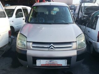 RADIADOR AGUA CITROEN BERLINGO 1.9 D SX Plus Familiar - fotografía 1