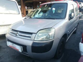 PILOTO TRASERO IZQUIERDO CITROEN BERLINGO 1.9 D SX Plus Familiar - fotografía 3