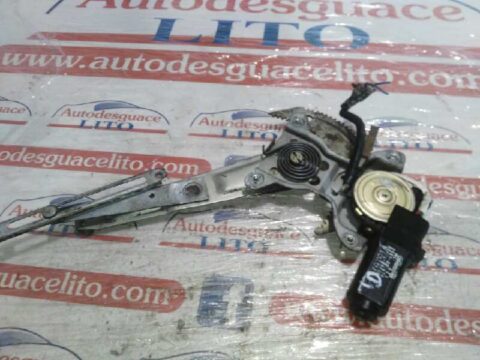 ELEVALUNAS TRASERO DERECHO TOYOTA 4-RUNNER (N13)