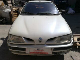 PORTON TRASERO RENAULT MEGANE I BERL. BERL. CON PORTÓN (BA0) 1.6e Alize - fotografía 1