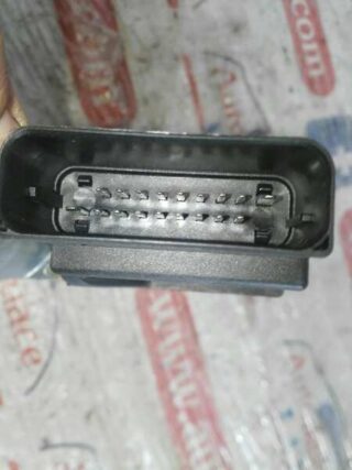 MOTOR ELEVALUNAS TRASERO IZQUIERDO VOLKSWAGEN PASSAT BERLINA (3B3) - fotografía 2