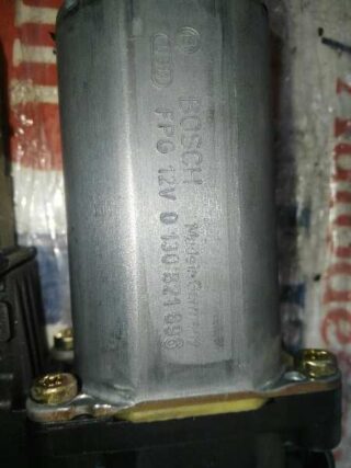 MOTOR ELEVALUNAS TRASERO IZQUIERDO VOLKSWAGEN PASSAT BERLINA (3B3) - fotografía 3
