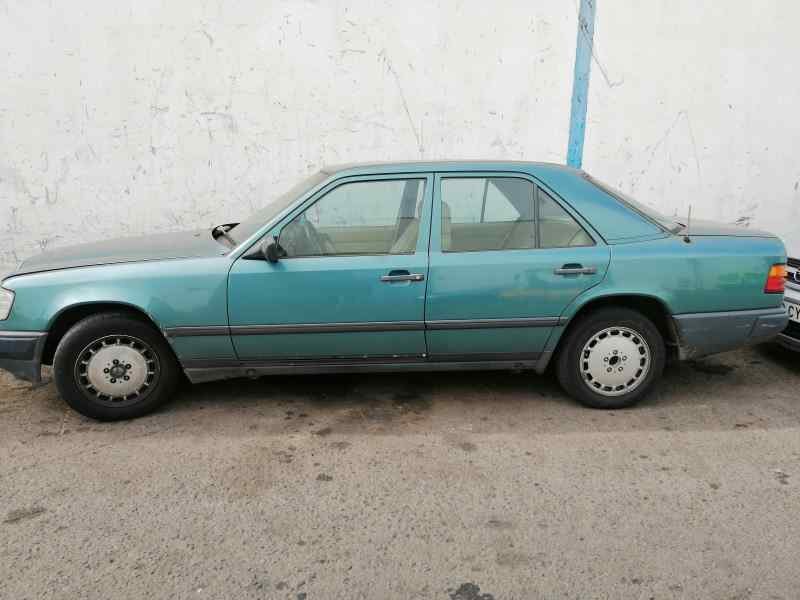 PILOTO TRASERO DERECHO MERCEDES-BENZ CLASE 124 (BM 124) BERLINA E 230 (124.023)