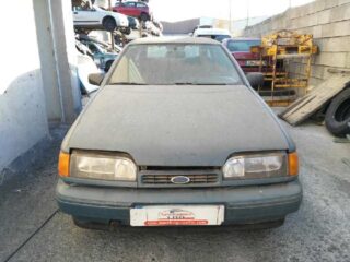 FARO DERECHO FORD SCORPIO CL Berlina - fotografía 2