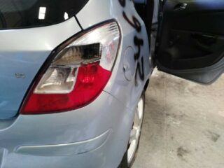 PUERTA TRASERA DERECHA OPEL CORSA D CATCH ME - fotografía 6