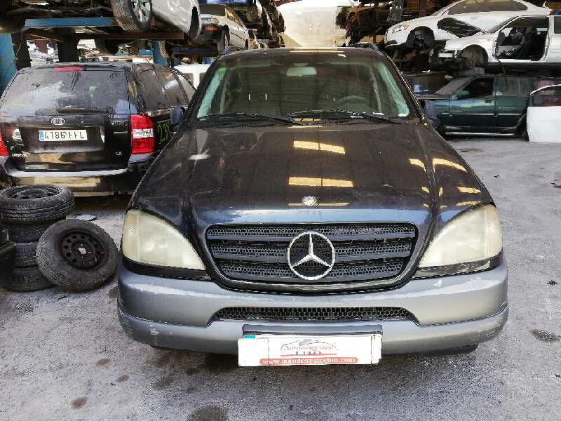 CERRADURA PUERTA DELANTERA DERECHA MERCEDES-BENZ CLASE ML (BM 163) 270 CDI (163.113)