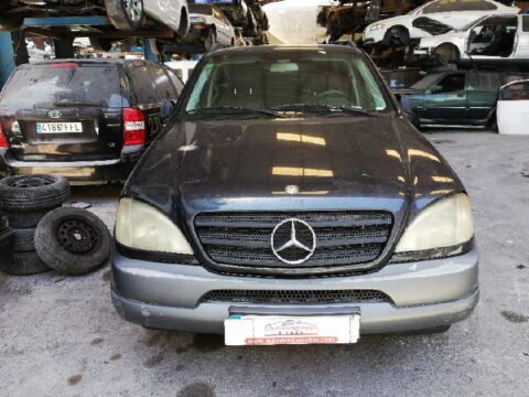 PILOTO TRASERO DERECHO MERCEDES-BENZ CLASE ML (BM 163) 270 CDI (163.113)