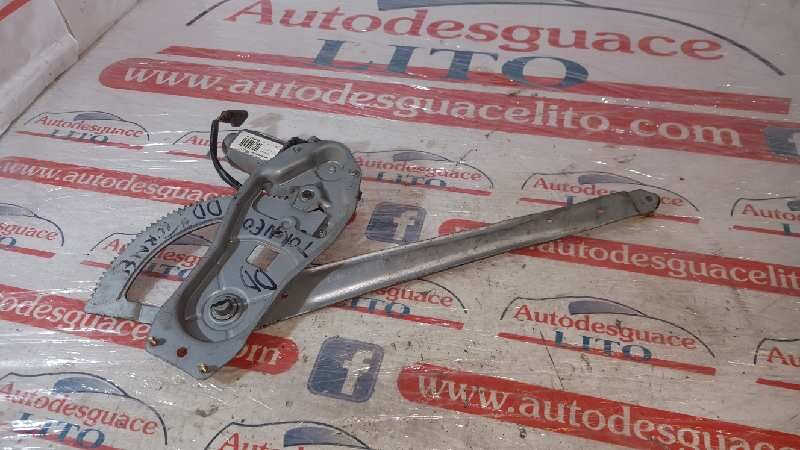 ELEVALUNAS DELANTERO DERECHO FORD TRANSIT CONNECT (TC7)
