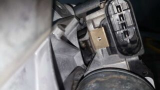 MOTOR LIMPIA DELANTERO OPEL ASTRA J BERLINA 5P Selective - fotografía 2