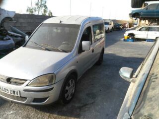 MANGUETA DELANTERA DERECHA OPEL COMBO (CORSA C) - fotografía 6